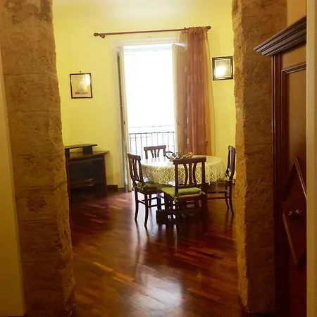 La Casa Di Tufo Apartment *