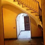 La Casa Di Tufo